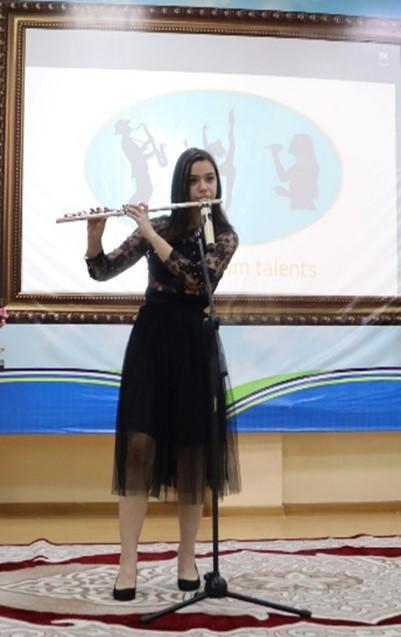 В рамках эстетического воспитания,29 апреля, в актовом зале гимназии фракцией культуры и искусства Школьного Парламента был проведён конкурс «Шоу талантов 46»