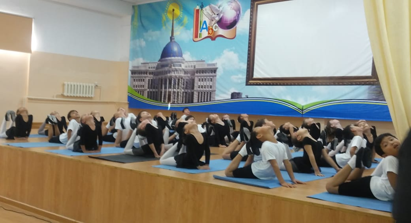 Спортивный праздник по гимнастике «Сила и грация»