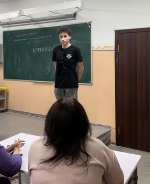 Выступление представителей Алматинского колледжа строительства и менеджмента, Каспийского колледжа, Британского университета